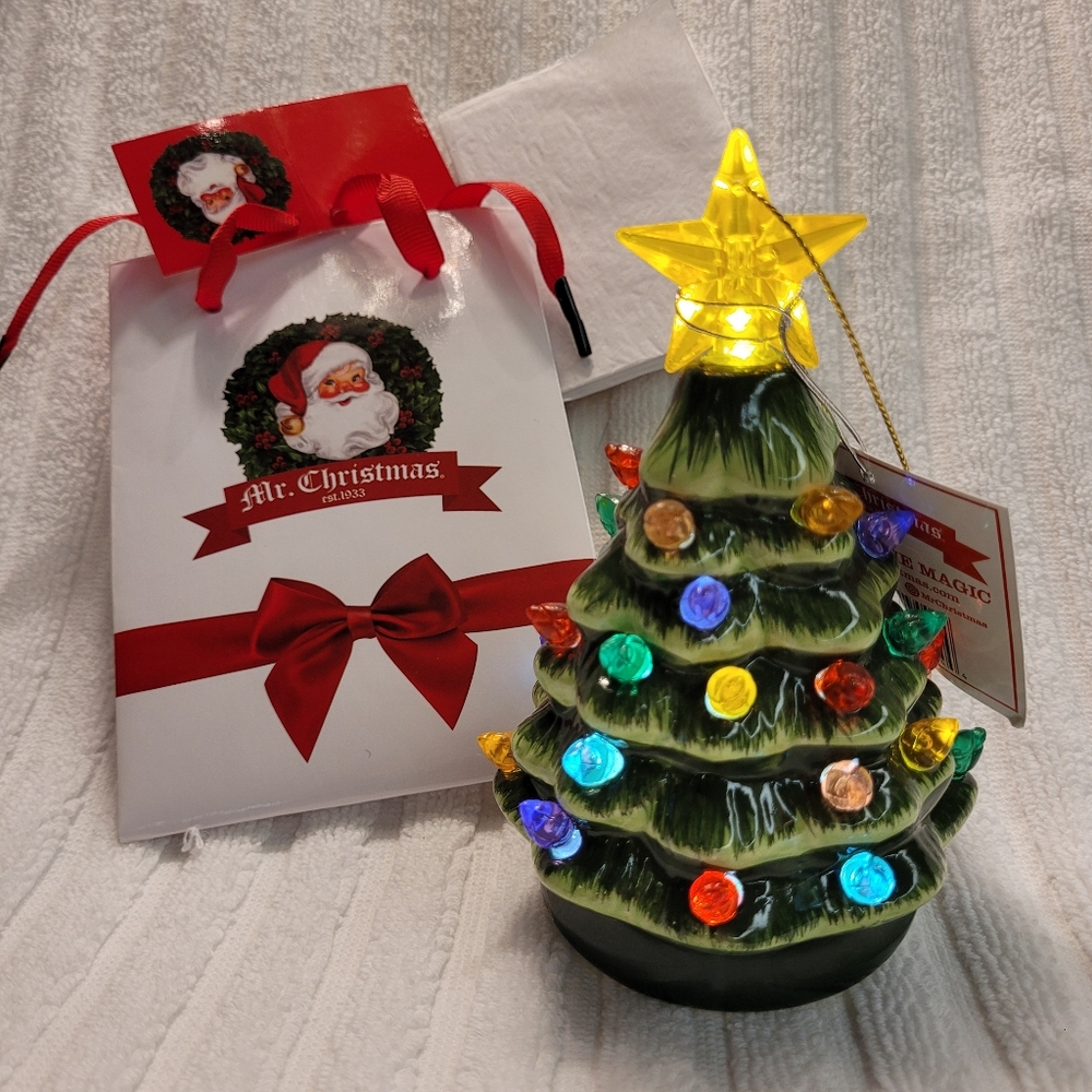 Mr. Christmas Nostalgic Tree Ornament with Gift Bag - New!
